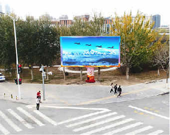 贵溪户外大屏广告投放要点。